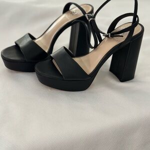 Pendry Platform Sandal